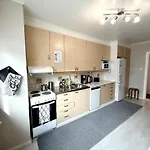 Lappland Kemiapartments Ll, Near Snowcastle, 3 Rooms, Kitchen , Glazed Balc Free Park And Heat Plug Appartement Kemi