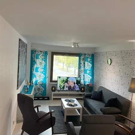 Lappland Kemiapartments Ll, Near Snowcastle, 3 Rooms, Kitchen , Glazed Balcony Free Parking דירה קמי